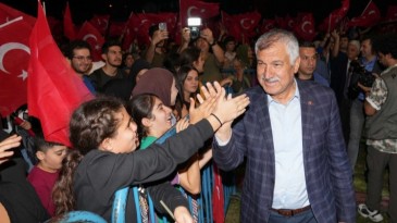 CUMHURİYETİMİZİN 100. YILI’NDA COŞKUMUZ, SEVİNCİMİZ, GURURUMUZ VE KARARLILIĞIMIZ ÜST SEVİYEDE…