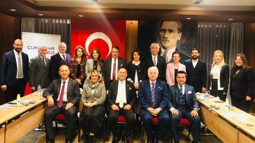 YAŞASIN CUMHURİYET