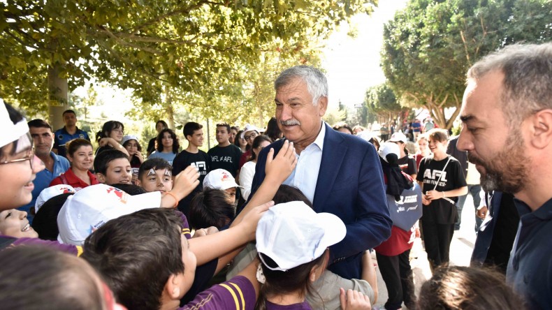 BÜYÜKŞEHİR SOKAK HAYVANLARINI KISIRLAŞTIRMA VE BAKIM MERKEZİ AÇILDI