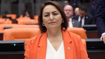 “5 BİN LİRA DESTEK DEĞİL SADAKA NİTELİĞİNDEDİR”