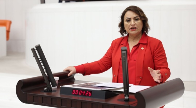 ”TÜRKİYE’DE ACİL YIKILMASI GEREKEN 20 BİN BİNA VAR”