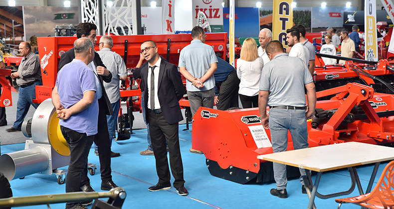 TARIM VE HAYVANCILIK SEKTÖRÜ ADANA’DA BULUŞUYOR