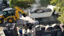 POZANTI’NIN ARA SOKAKLARI ONARILIYOR