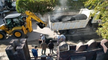 POZANTI’NIN ARA SOKAKLARI ONARILIYOR
