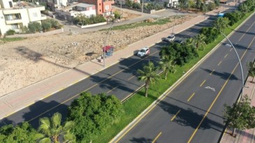 BÜYÜKŞEHİR YOL YAPIM EKİPLERİ ÇALIŞIYOR, ULAŞIM KALİTESİ ARTIYOR