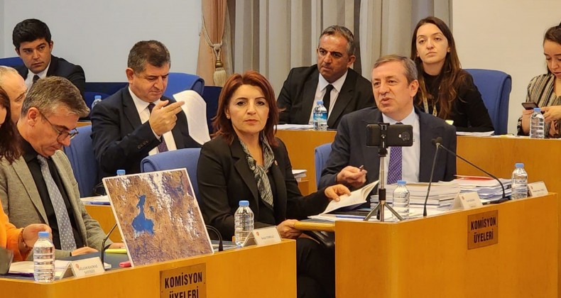 CHP’Lİ KIŞ’TAN, MERSİN’DE YATIRIMLARI TAMAMLAMAYAN HÜKÜMETE SERT TEPKİ