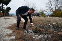TÜMER, ALADAĞ YURT YANGINI YERİNDEN SESLENDİ: ÇOCUKLAR İÇİN ANIT YAPILSIN
