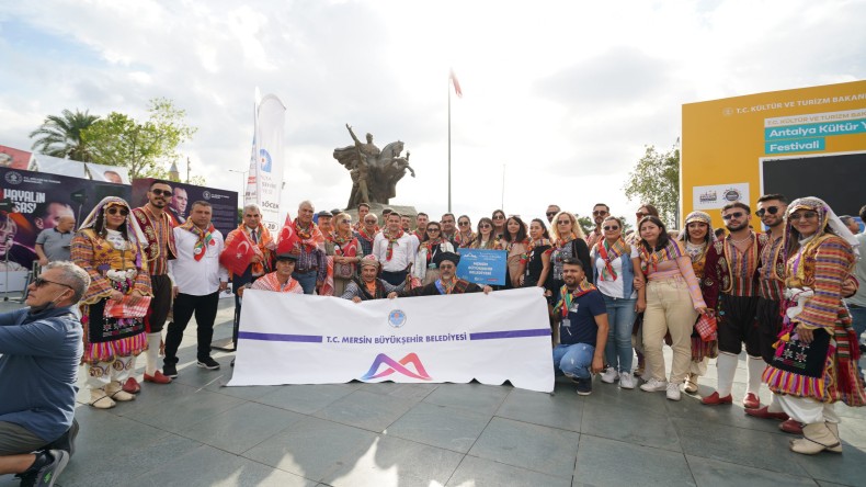 BÜYÜKŞEHİR’İN YÖRÜK ÇADIRI ZİYARETÇİLERİNDEN TAM NOT ALDI