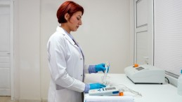 MESKİ SİLİFKE ATIK SU ARITMA TESİSİNDE SON TEKNOLOJİ LABORATUVAR DEVREYE ALDI