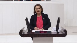 “EĞİTİM SİSTEMİ DİP YAPMIŞ DURUMDA”