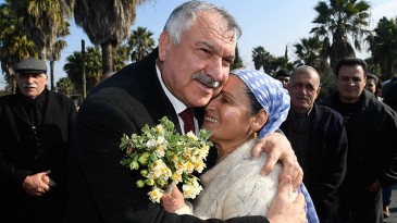 BÜYÜKŞEHİR 2 MİLYON 651 BİN TON ASFALT DÖKTÜ