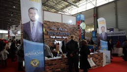 YÜREĞİR BELEDİYESİ TÜYAP KİTAP FUARI’NDA YERİNİ ALDI