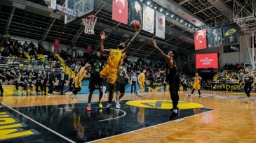 MSK KONYASPOR’U 71-64 YENDİ