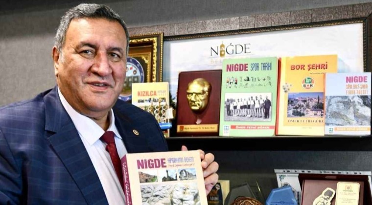 “AKP ZİHİNYETİ TARAFSIZ GAZETECİLERE EZİYET EDİYOR”