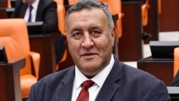 GÜRER: “ÜRETİM BORÇLANARAK DEVAM EDİYOR”