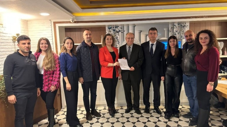 GENÇ DİNAMİK GÜÇLÜ BİR BAŞKAN ADAYI