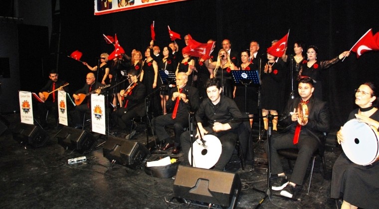 ADANA HACI BEKTAŞİ VELİ DERNEĞİ TÜRK HALK MÜZİĞİ KOROSU’NDAN “DİLDEN TELE” KONSERİ