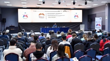 MERSİNLİLER 4 GÜN BOYUNCA EDEBİYATA DOYDU