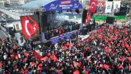 “HALKIMIZ İÇİN GECE GÜNDÜZ ÇALIŞMAYA DEVAM…”