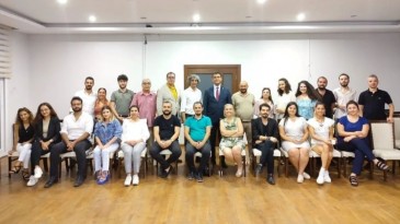 ADANA BAROSU, NÂZIM HİKMET’İN “KUVÂYİ MİLLİYE” ADLI ÖLÜMSÜZ ESERİNİ SAHNELİYOR.