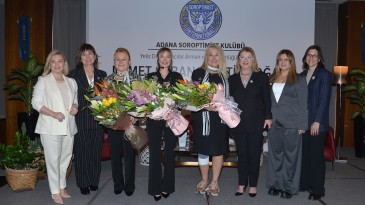 SABANCI VE ÖZ, DEPREMZEDELER İÇİN ADANA’YA GELDİ