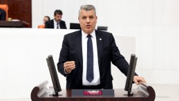 “BORÇ DAĞI BÜYÜYOR, İKTİDAR SEYREDİYOR”