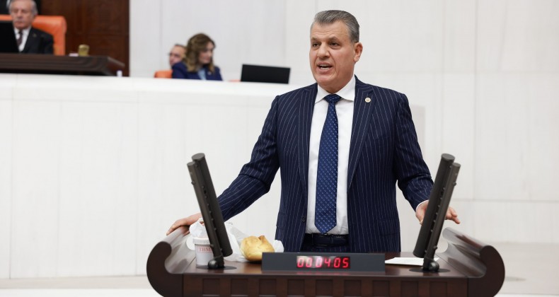 “KREDİ KARTLARI DEĞİL AKP İKTİDARI KAPATILMALIDIR”