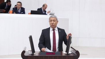 SARAYIN EKONOMİ POLİTİKASI VATANDAŞI TÜKETİYOR