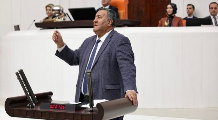 “NE YEDİĞİMİZİ, NE İÇTİĞİMİZİ BİLMİYORUZ”