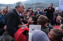 POZANTI’DA GÖNÜLLERDE DE DİLLERDE DE ZEYDAN KARALAR VAR