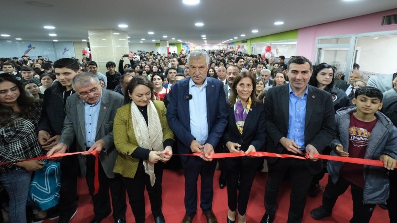 OYA TEKİN’DEN SEYHAN’A SÖZ:“MAKAMIMIZ SOKAKLAR OLACAK”