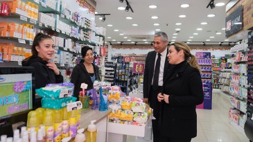 AYYÜCE TÜRKEŞ TAŞ, BOŞ DURMUYOR