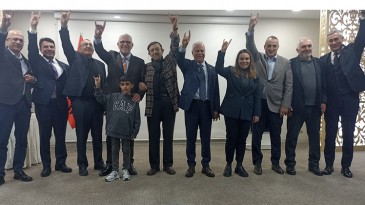 AYYÜCE TÜRKEŞ İDDİALI KONUŞTU: ADANA’YI AYAĞA KALDIRACAĞIM