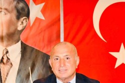 HÜSEYİN KIŞ: BAYRAMIMIZI COŞKUYLA VE ÜMİTLE KUTLAYALIM