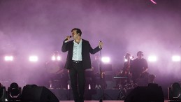 KARNAVALIN YENİ REKORU MERT DEMİR KONSERİNDEN