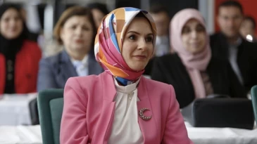 EVDE BAKIM YARDIMI HESAPLARA YATIRILMAYA BAŞLANDI