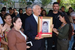 ZEYDAN KARALAR MEZUN OLDUĞU OKULDA DUYGULU ANLAR YAŞADI