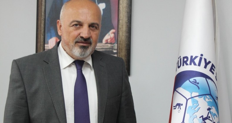 TSYD BAŞKANI KANBER’DEN SPORSEVERLERE ÇAĞRI: ADANASPOR’U YALNIZ BIRAKMAYALIM