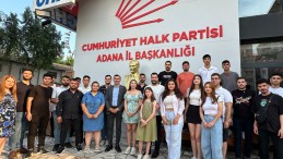 18 YAŞINI DOLDURAN 50 GENÇ CHP’YE ÜYE OLDU