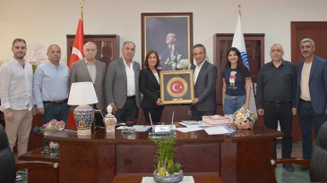 DAİMFED, OYA TEKİN’LE SEYHAN’IN İMARINI GÖRÜŞTÜ