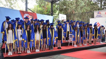 ADANA FİNAL OKULLARINDA MEZUNİYET COŞKUSU