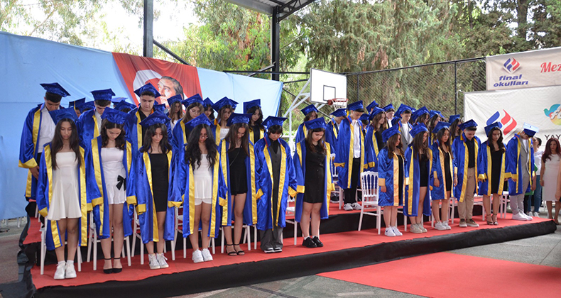 ADANA FİNAL OKULLARINDA MEZUNİYET COŞKUSU