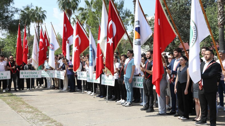 ÇUKUROVA ÜNİVERSİTESİ 29. BAHAR ŞENLİĞİ BÜYÜK BİR COŞKUYLA YAPILDI