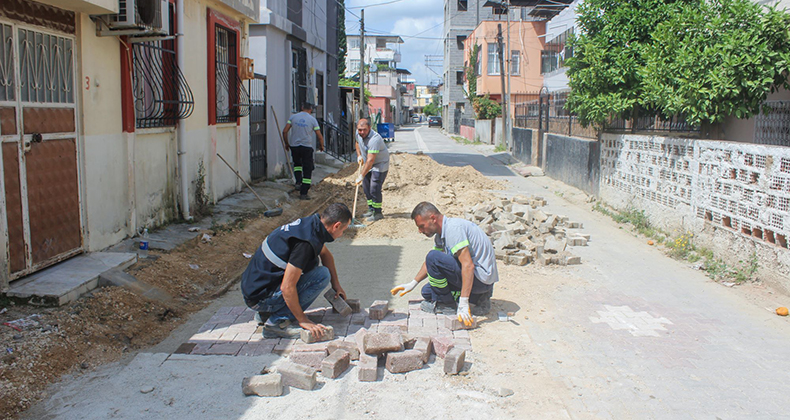 VATANDAŞ TALEP EDİYOR, BOZUK YOLLAR ONARILIYOR