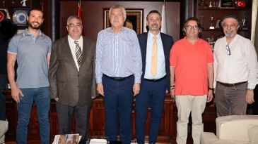 HEKİMLERDEN KARALAR VE KOZAY’A ‘HAYIRLI OLSUN’ ZİYARETİ