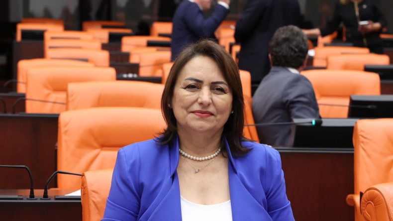 “HEKİM MAAŞLARINDAN NEDEN KESİNTİ YAPILIYOR?”