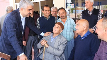 ALİ AVAN, VATANDAŞLARIN ARASINDA…