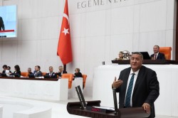 ÖMER FETHİ GÜRER: “ESNAFIN BOĞAZINA SARILIYORSUNUZ”