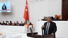 ÖMER FETHİ GÜRER: “ESNAFIN BOĞAZINA SARILIYORSUNUZ”