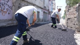 SEYHAN’DA ASFALT MESAİSİ HIZLI BAŞLADI